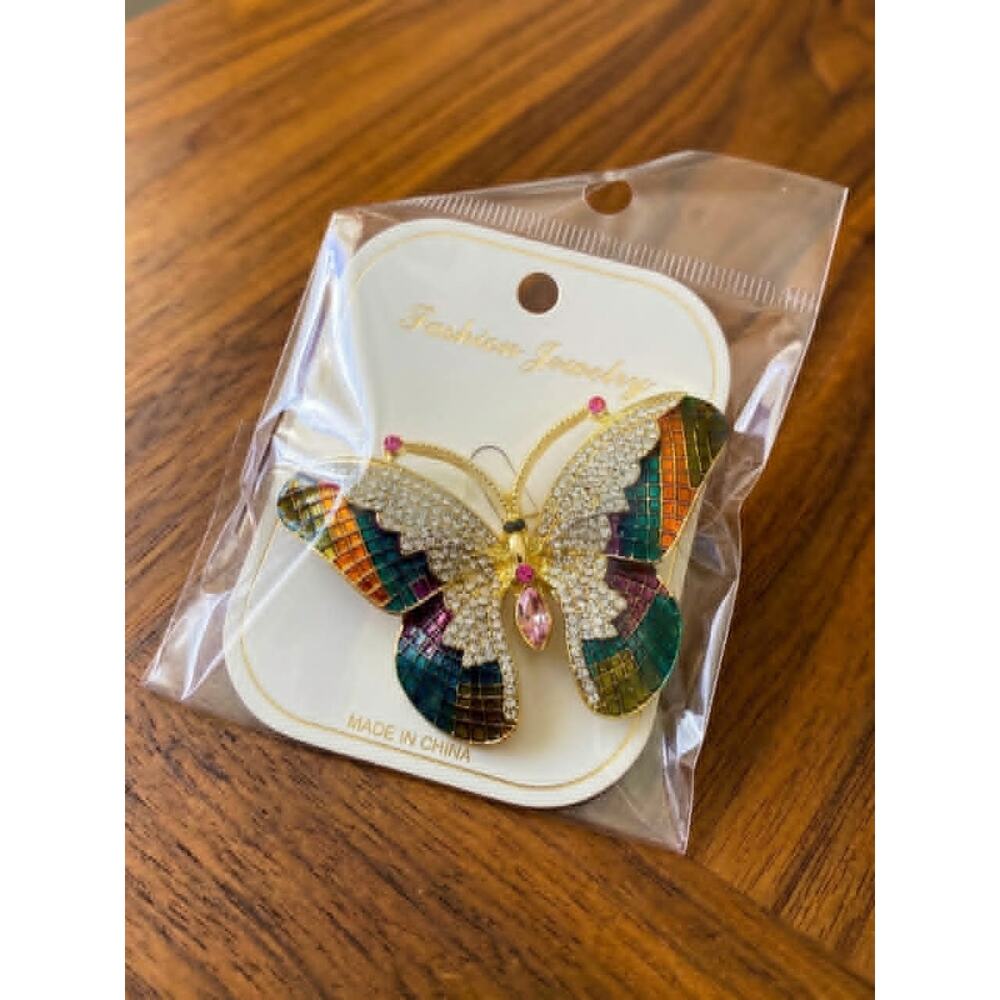 NEW Butterfly Brooch Pin Multicolor 1.5 x 2.5 Inches Beautiful